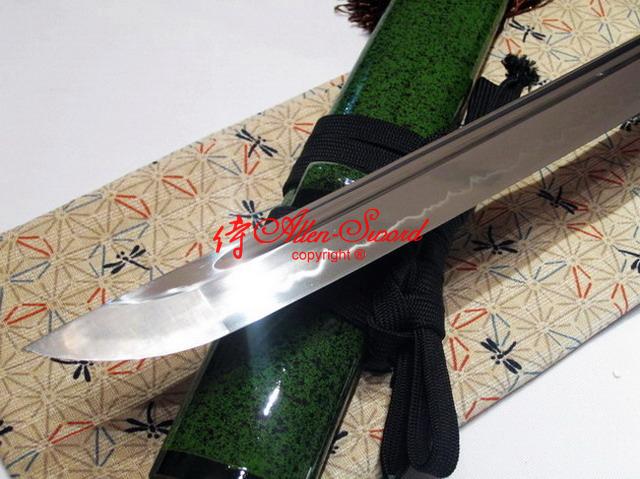 Battle Ready Japanese Samurai Katana Butterfly Tsuba Sword Full Tang Blade Sword