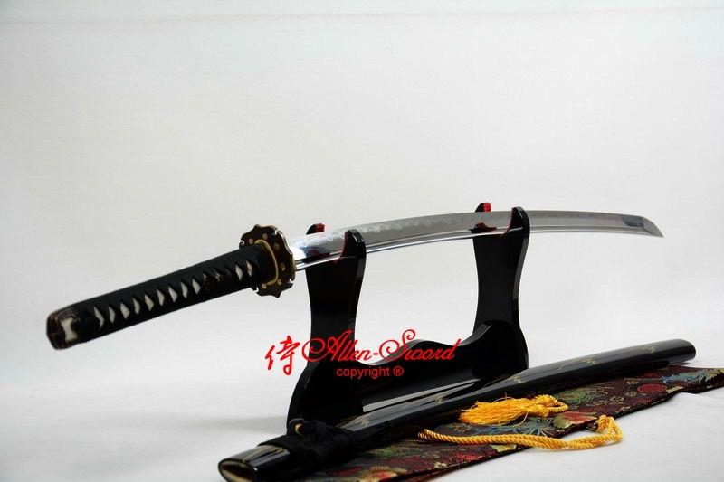 Clay Tempered Sanmai Blade Japan Armorial Tsuba Handachi Katana Full Tang Sword